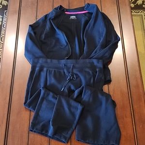Kenneth Cole Jacket and Capri Pants Set